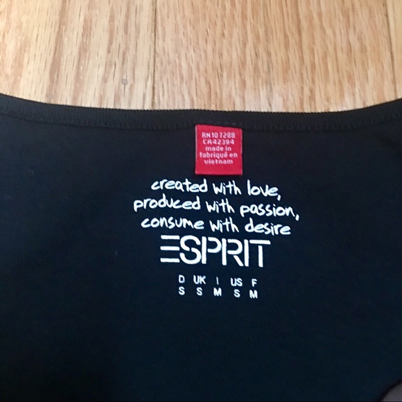 Esprit Black tank top with button embellishment - Picture 3 of 8